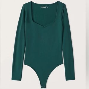 Abercrombie & Fitch Long Sleeve Double Layer Sweetheart Seamless Bodysuit